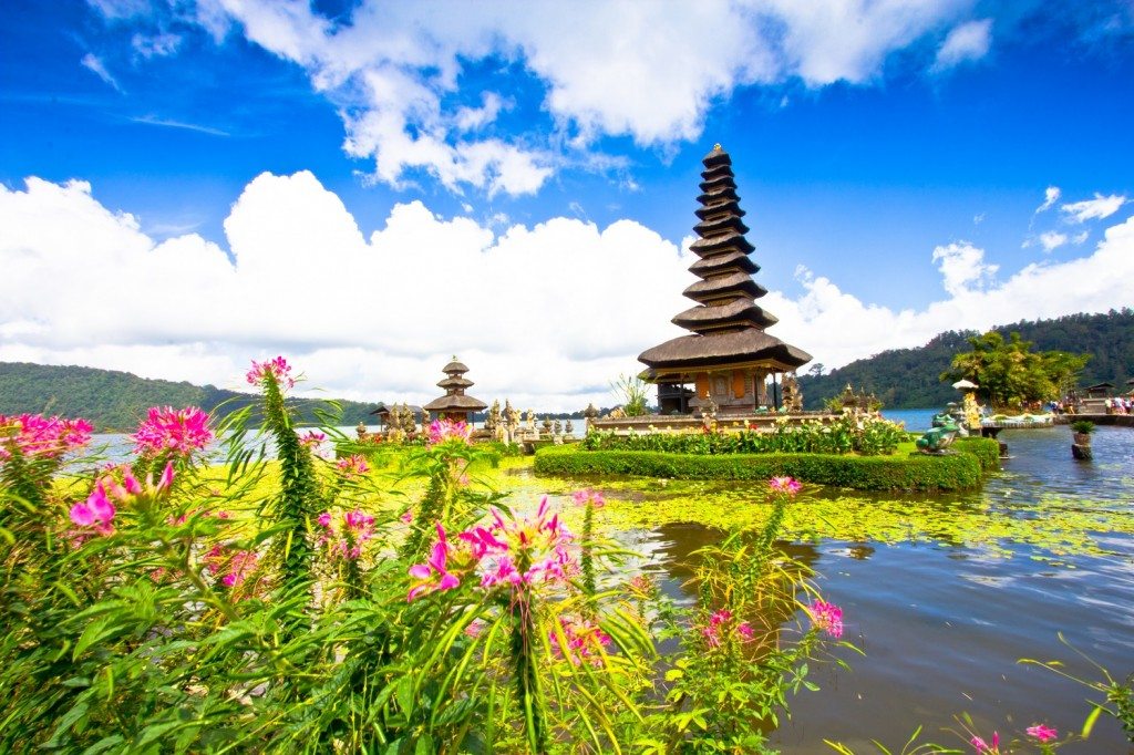Top 10 Tourist Spots for the Traveler on a Budget 10 Bali