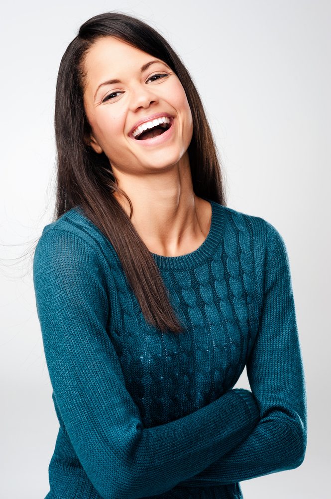 Top 10 Things Every Man Should Know About Flirting 1 Make her laugh. She'll love you for it.