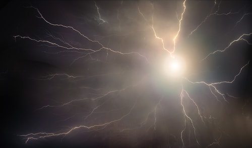 Ball lightning rendtion. Not to be confused with friggin UFO.