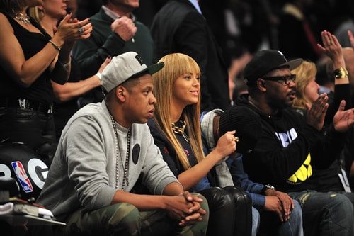 Top 10 Facts About Beyoncé Knowles 7 The Knowles' have bank. They sit courtside at games for the team they own.