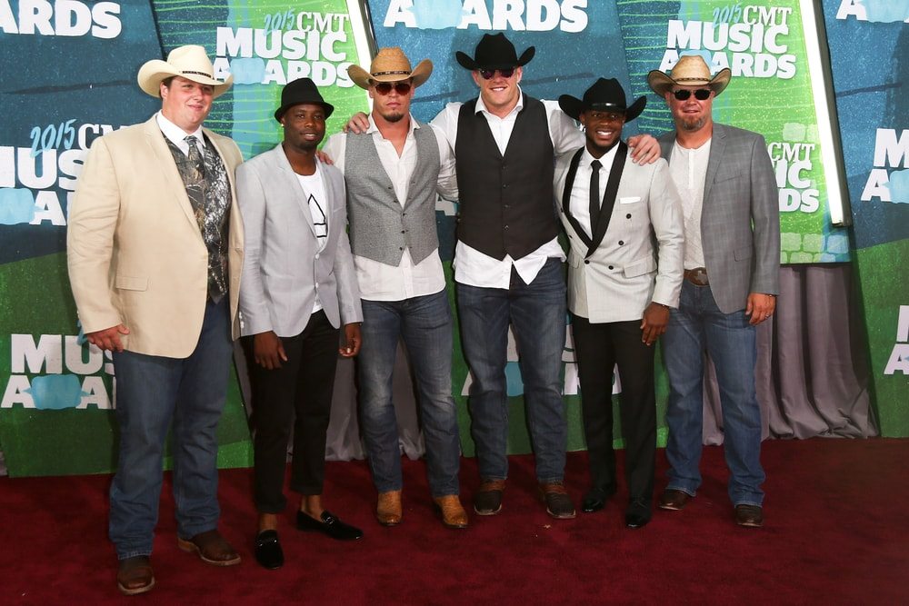 Top 10 Facts about J.J. Watt