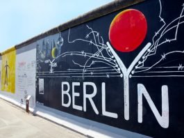 10 Misconceptions About the Fall of the Berlin Wall