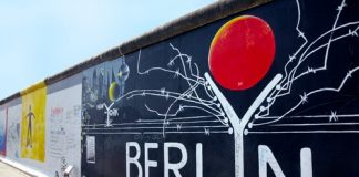 10 Misconceptions About the Fall of the Berlin Wall