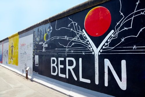 10 Misconceptions About the Fall of the Berlin Wall