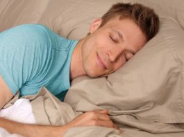 How to Fall Asleep Faster using 10 Simple Tricks