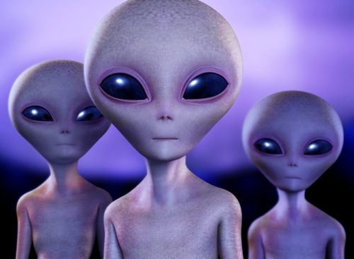 Are Aliens Real? 10 Reasons They Might Be.
