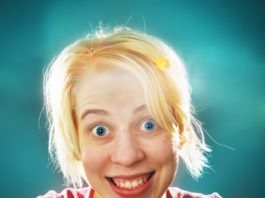 Be aloof not eager or crazy like this lady