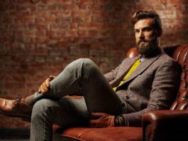 10 Reasons Why You Should Date a Man with a Beard 