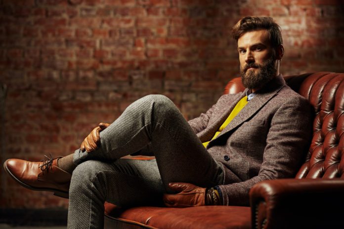 10 Reasons Why You Should Date a Man with a Beard 10 Reasons Why You Should Date a Man with a Beard